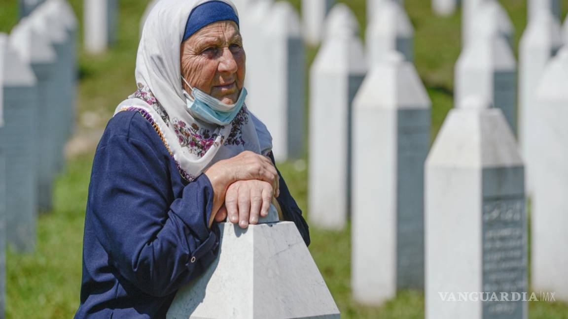 $!25 años después los bosnios no pueden cerrar la herida y el dolor por el genocidio de Srebrenica