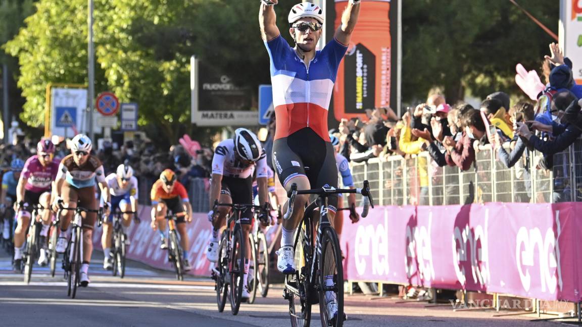 Arnaud Démare gana su segunda etapa en el Giro de Italia; João Almeida mantiene el liderato