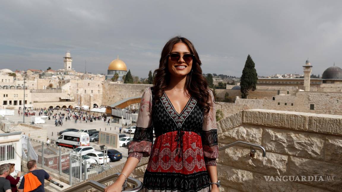 Andrea Meza, Miss Universo, recorre Jerusalén como parte de la antesala del certamen en Israel