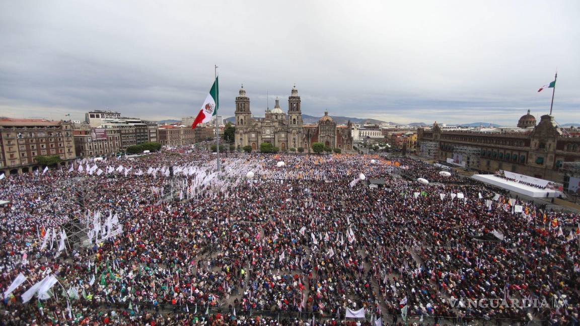 Mítines y la política de farsa: El séptimo año del dominio de López Obrador