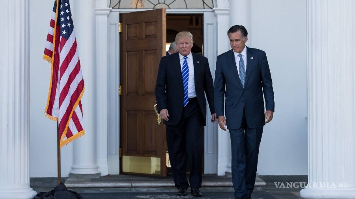 Trump se reúne con Mitt Romney