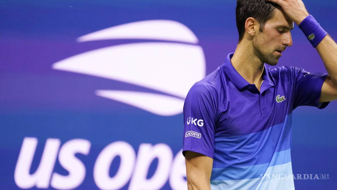 El US Open multa a Djokovic por destrozar su raqueta