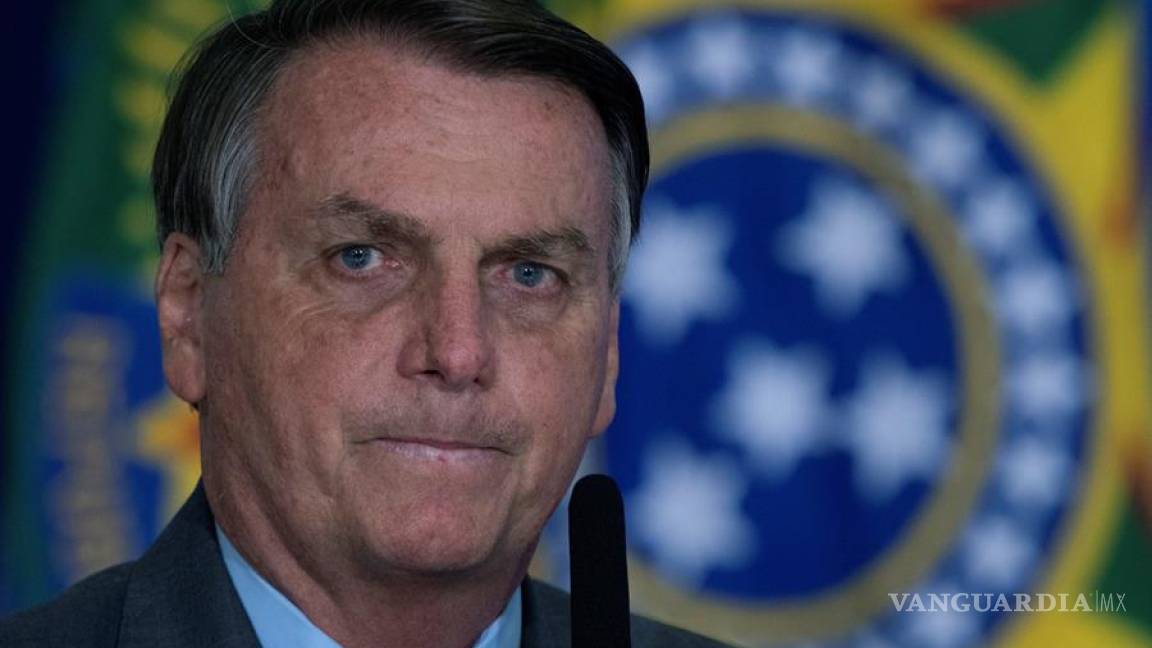 Bolsonaro, presidente de Brasil, es multado por provocar aglomeración en plena pandemia