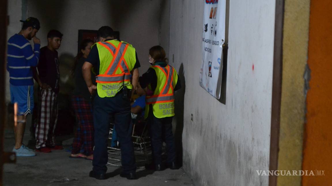 $!En pleito, embiste con camioneta a uno