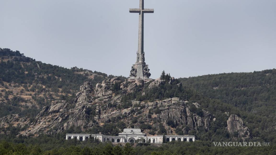 Aprueba el Gobierno español exhumar los restos de Francisco Franco del Valle de los Caídos