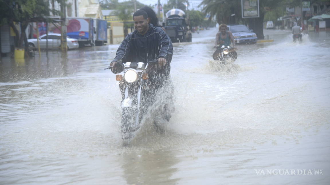 EU declara desastre en otros 15 municipios de P. Rico por paso de Irma