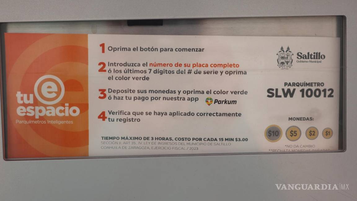 $!Usuarios denuncian problemas en la aplicación Parkum y en las máquinas expendedoras, afectando el pago del estacionamiento.