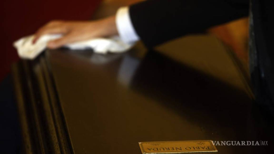 $!Pablo Neruda será sepultado por cuarta ocasión este martes