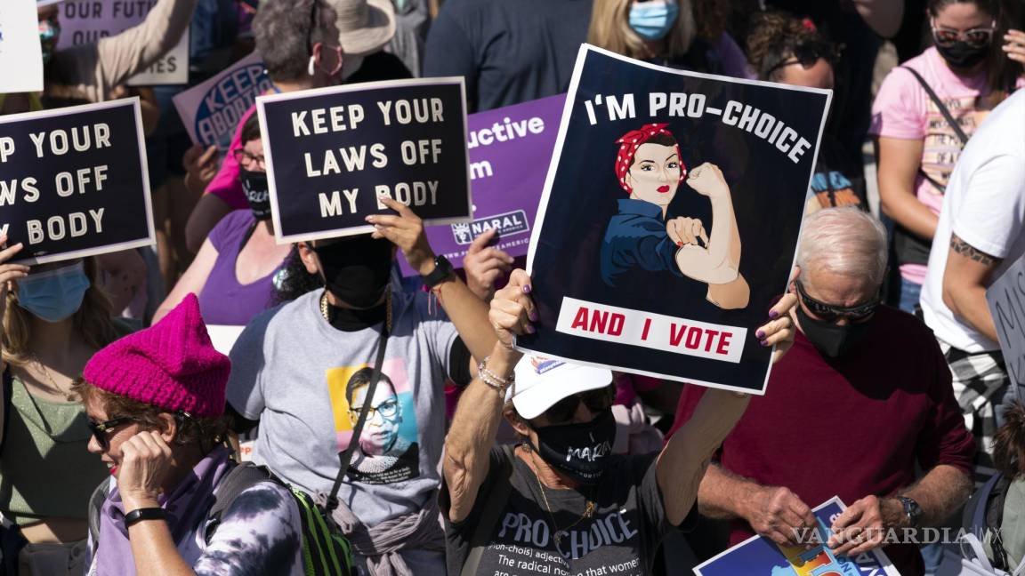 Marchan miles de mujeres cerca de la Casa Blanca en EU; defienden el derecho al aborto