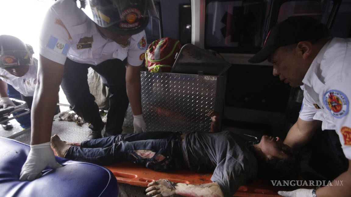 Mueren 19 niñas incendio en un albergue de Guatemala