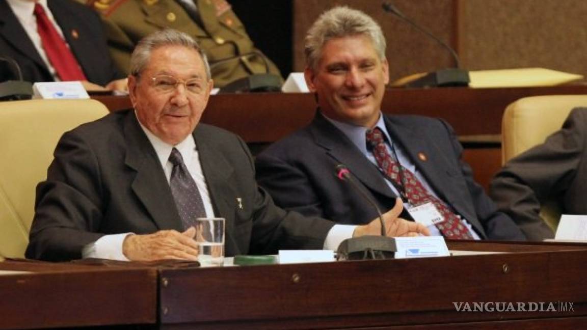 Raúl Castro sigue a la cabeza, asegura Díaz-Canel
