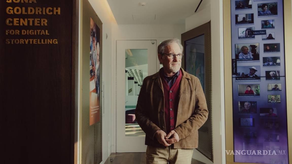 $!¡Histórico! Tras años de 'rivalidad', Steven Spielberg firma acuerdo con Netflix