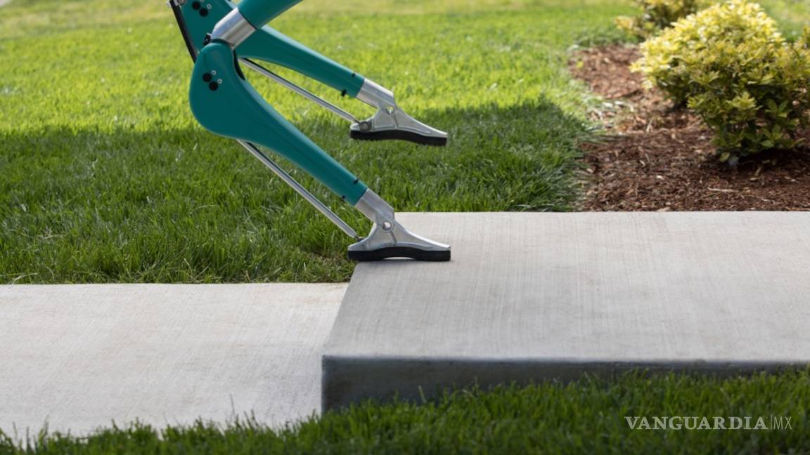 $!Digit, un robot humanoide que entrega la paquetería