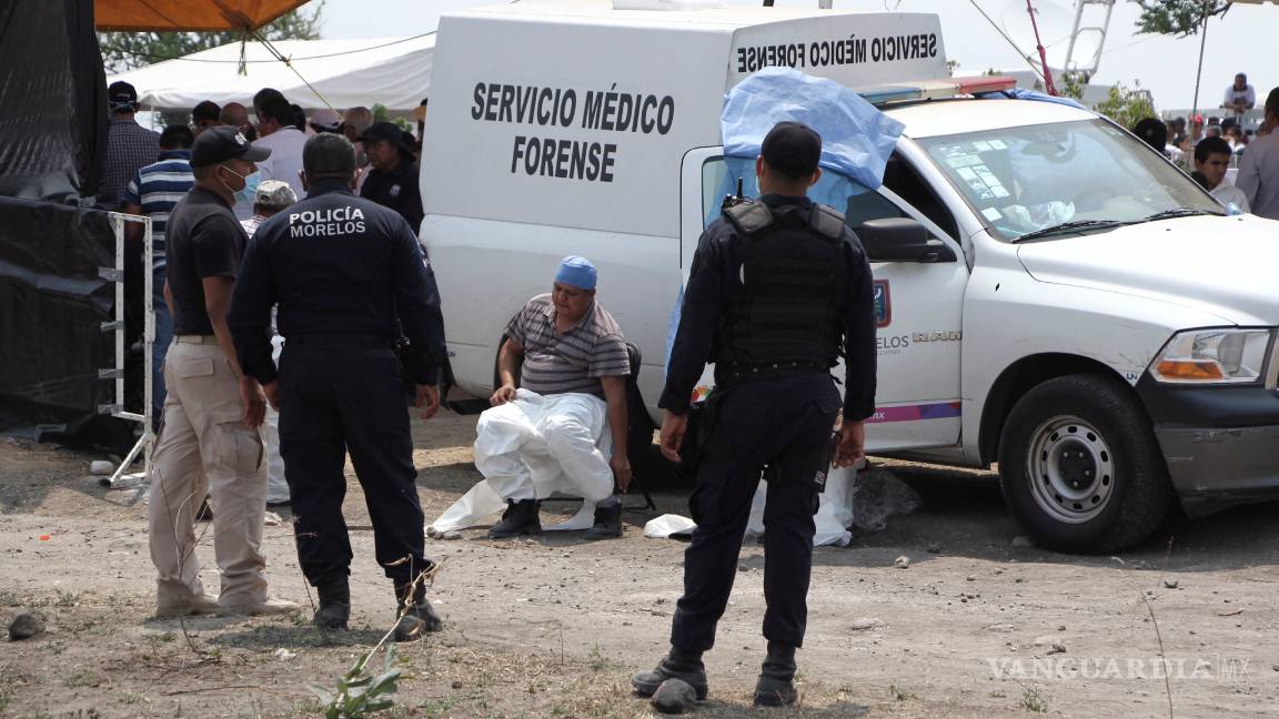 $!Gobierno de Graco evidencia torpeza y negligencia en exhumación en Tetelcingo