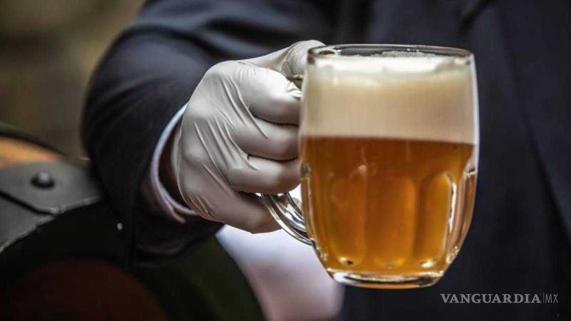 Unos monjes de la Abadía de Rochefort en Bélgica sorprenden con su primera cerveza trapense en 65 años