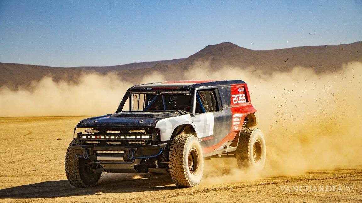 $!Ford casi nos deja ver a su nueva Bronco, con una versión para la Baja 1000