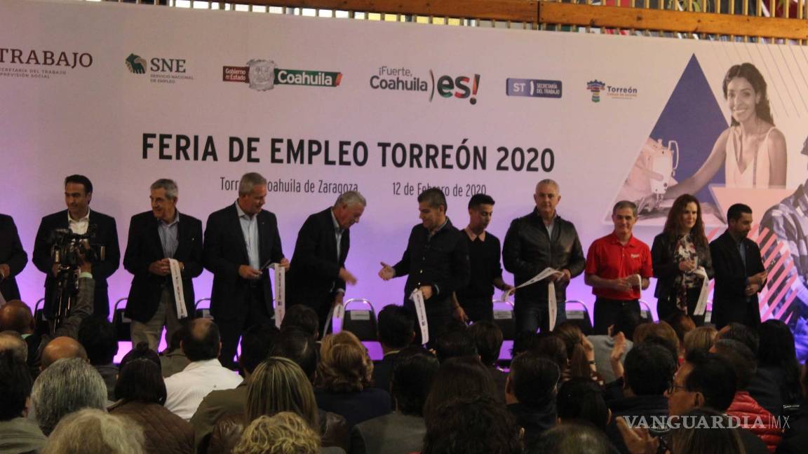 $!Ofrecen 2 mil vacantes en Feria del Empleo en Torreón; buscan aumentar salarios