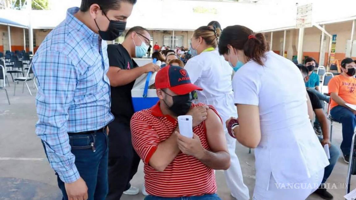San Juan de Sabinas tiene avance del 65% en vacunación; Julio Long