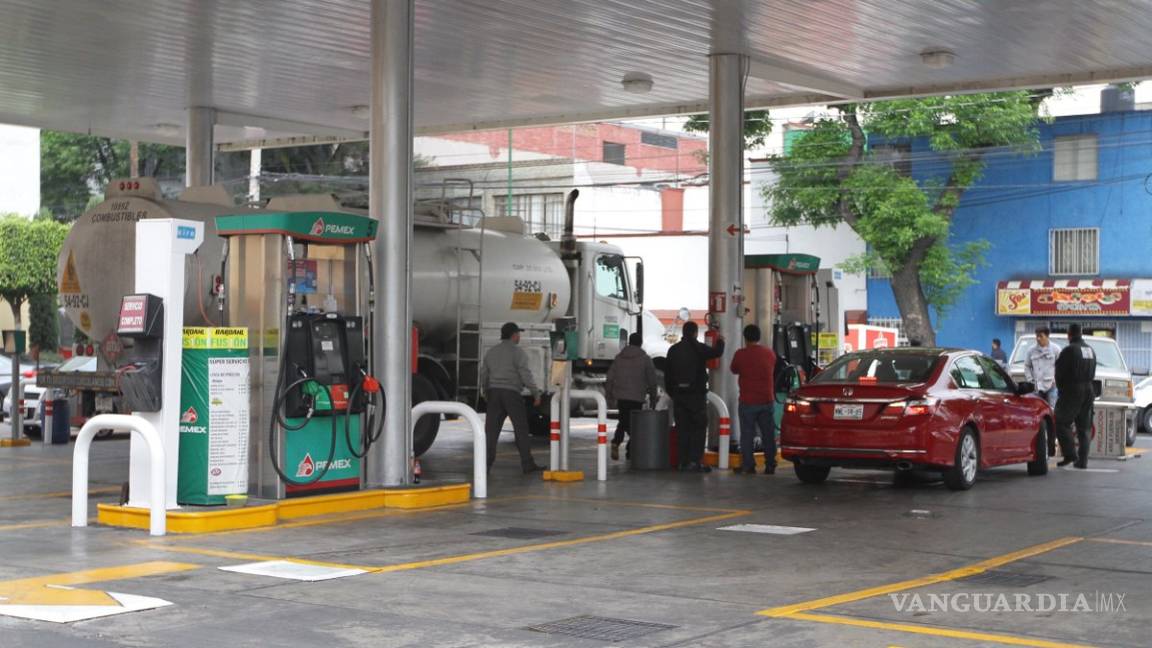 Se normaliza abasto de gasolina en CDMX, dicen trabajadores