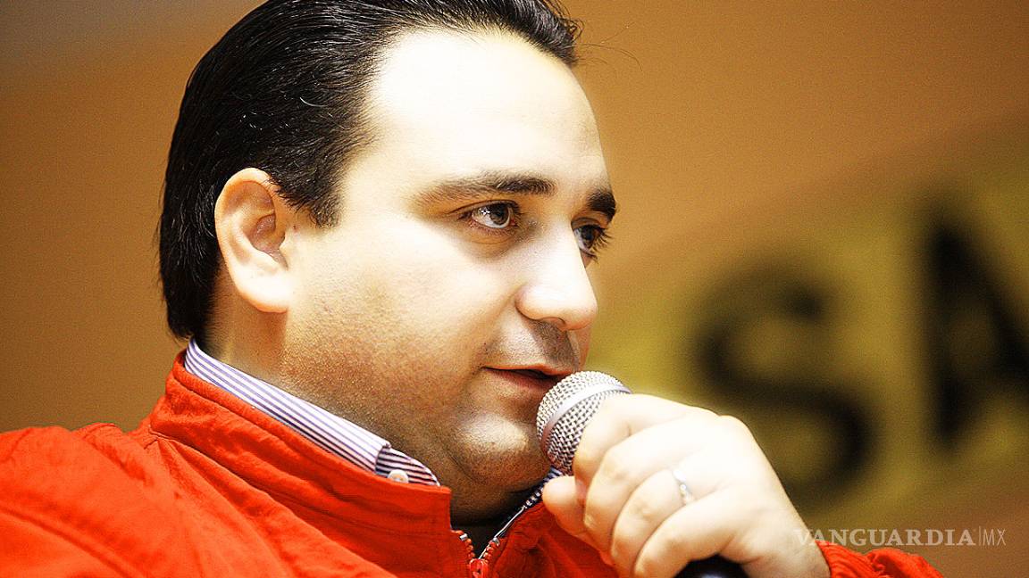 $!Roberto Borge, gobernador de Quintana Roo, se apropia de terrenos ejidales y desaparece contratos