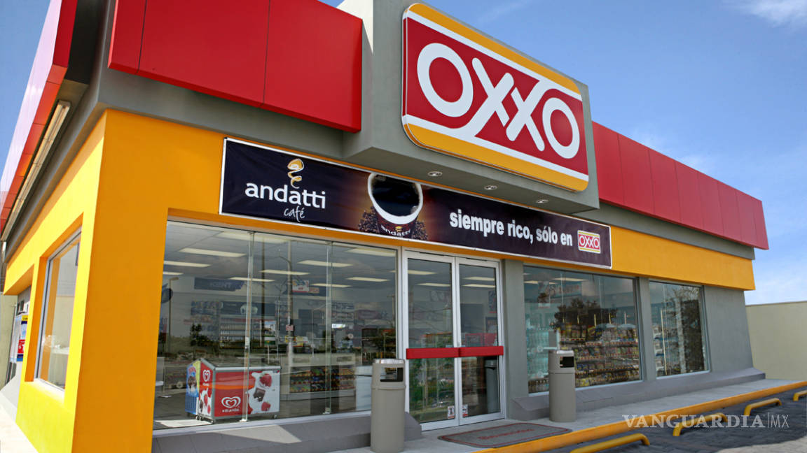 Banorte suspende depósitos bancarios en tiendas Oxxo