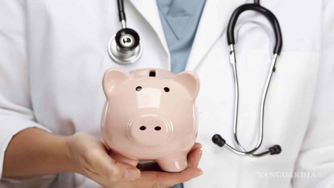 Trece dependencias aún gozan del seguro de gastos médicos mayores en la 'Era AMLO', afirma el CIEP