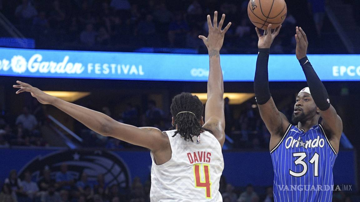 $!La 'magia' de Orlando le 'corta el vuelo' a los Hawks