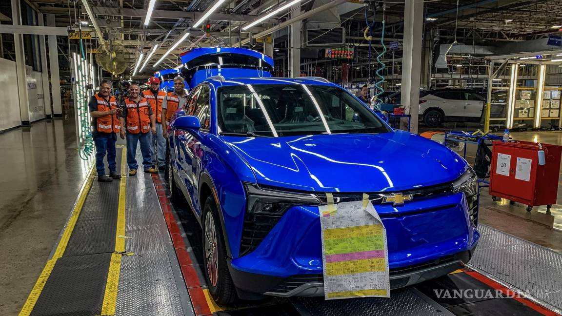 Reducirá GM producción de vehículos eléctricos en 2024; ‘se ajustará a la demanda real’