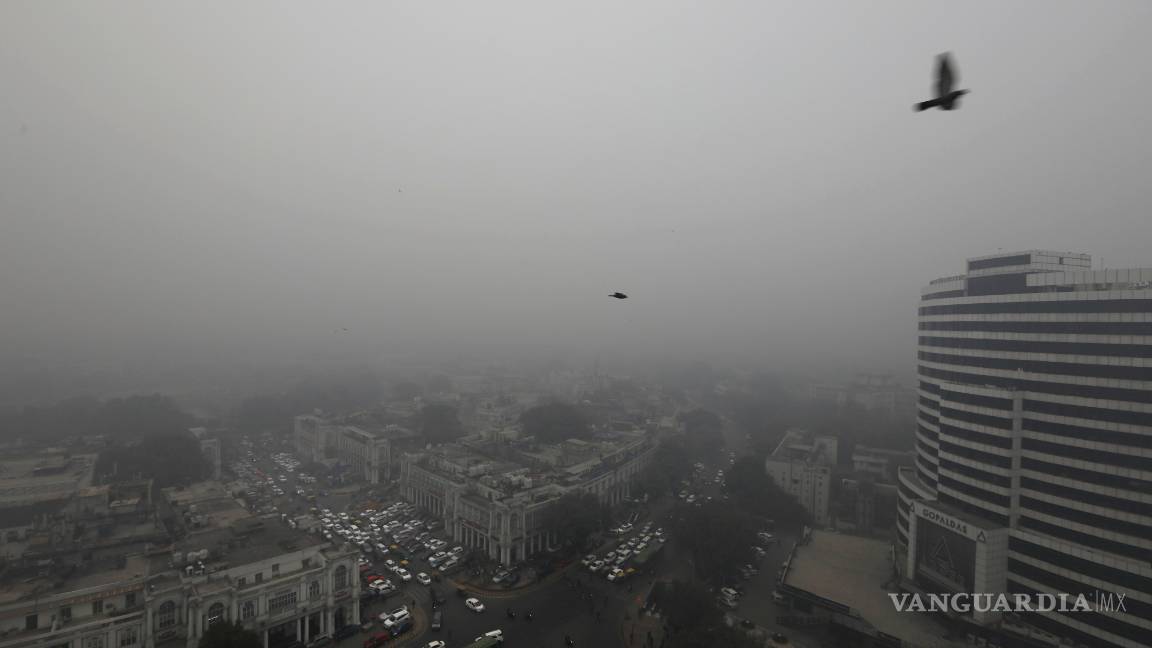 $!Esmog y frío agobian a los habitantes de Nueva Delhi