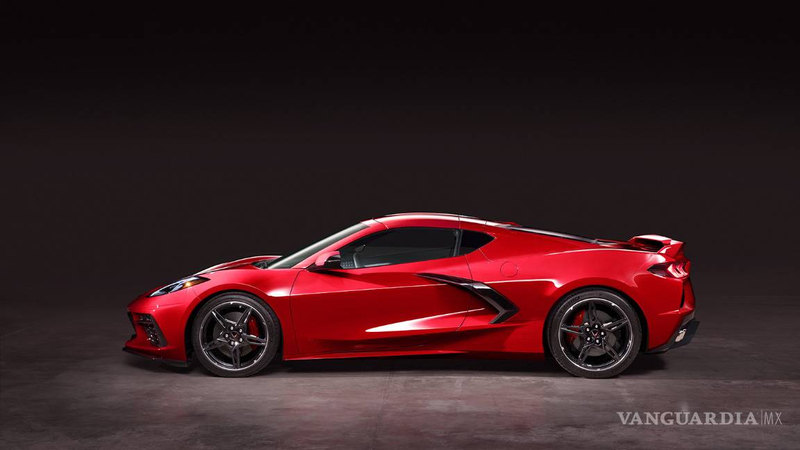 $!Así es el nuevo Chevrolet Corvette 2020, un 'Ferrari norteamericano' con motor central de 495 hp