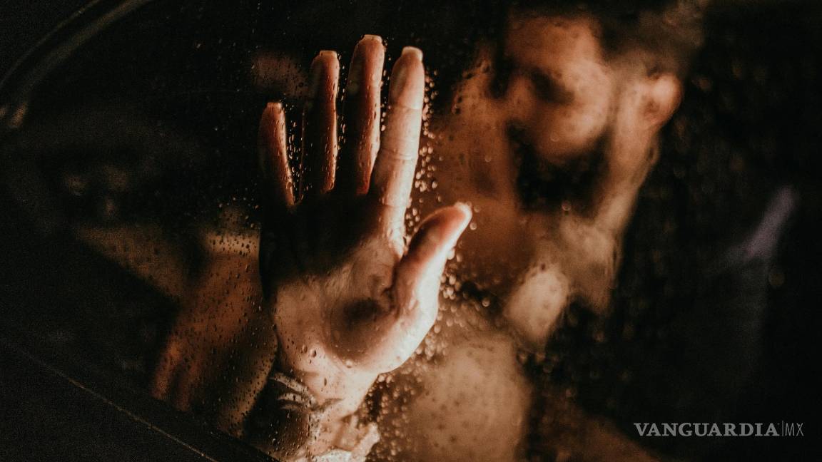 $!Dedica tiempo de calidad a tu pareja sin distracciones. Apaga el celular, desconéctate de las redes sociales y disfruta de su compañía.