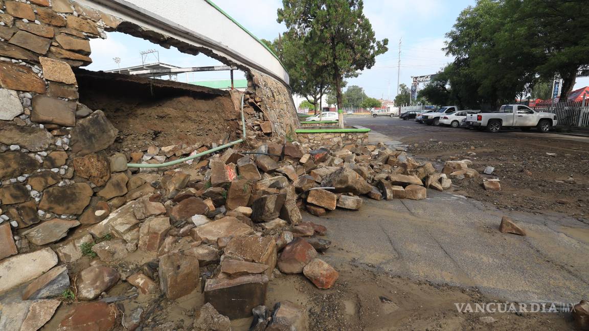 $!Autoridades del deporte y de infraestructura coordinan labores para rehabilitar ambos espacios deportivos.