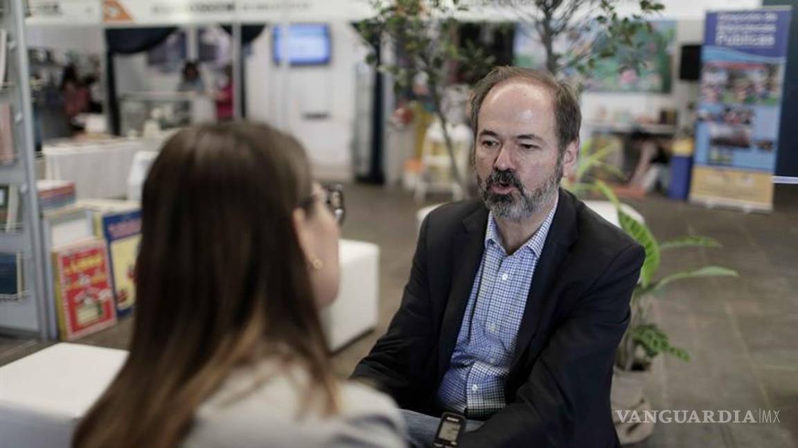 $!Periodistas mexicanos están investigando lo que el gobierno no, dice Juan Villoro