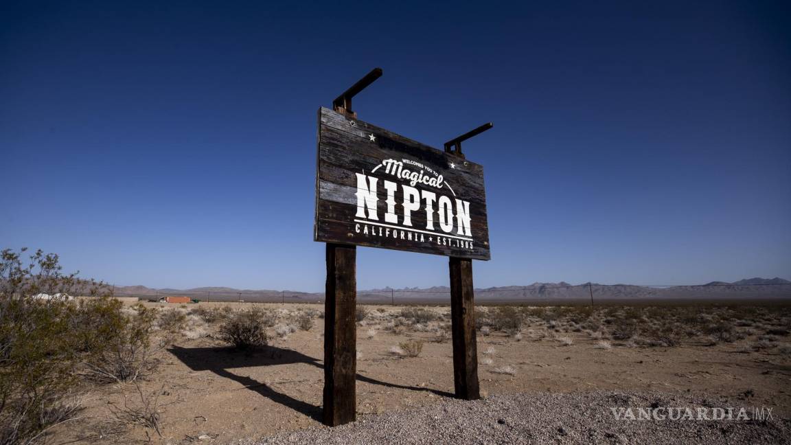 Conoce en fotografías la ciudad de Nipton, en el desierto de California, que se vende de nuevo