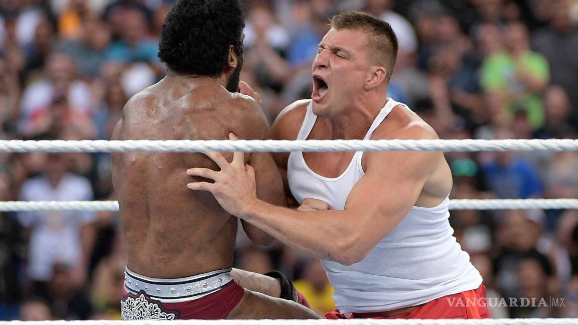 $!Rob Gronkowski ya tendría trabajo y sería ¡en la WWE!