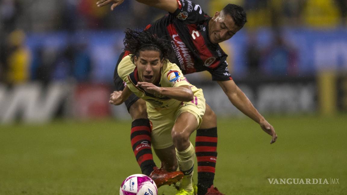 El futbol mexicano está en riesgo de caer en las garras de los 'arregladores de partidos'