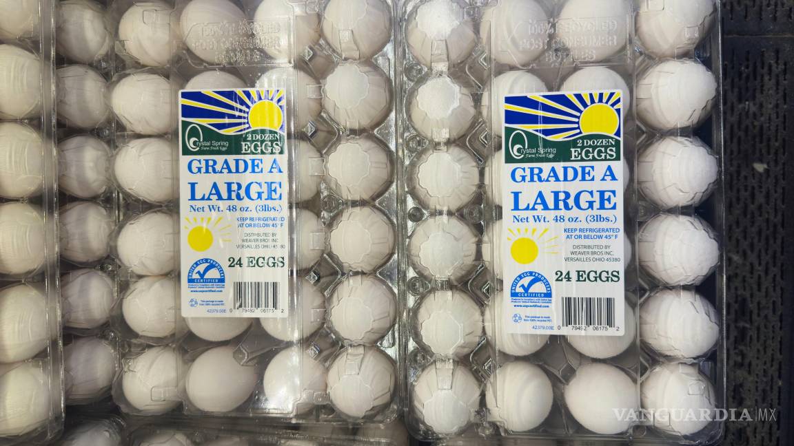 $!En un Walmart de Richmond, California, una docena de huevos costaba el jueves 6.34 dólares.