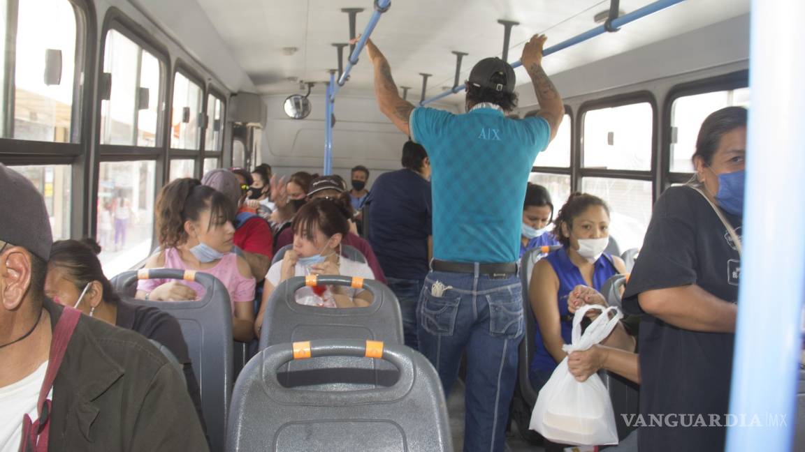 Suspendidos por acoso tres choferes del transporte urbano en Saltillo