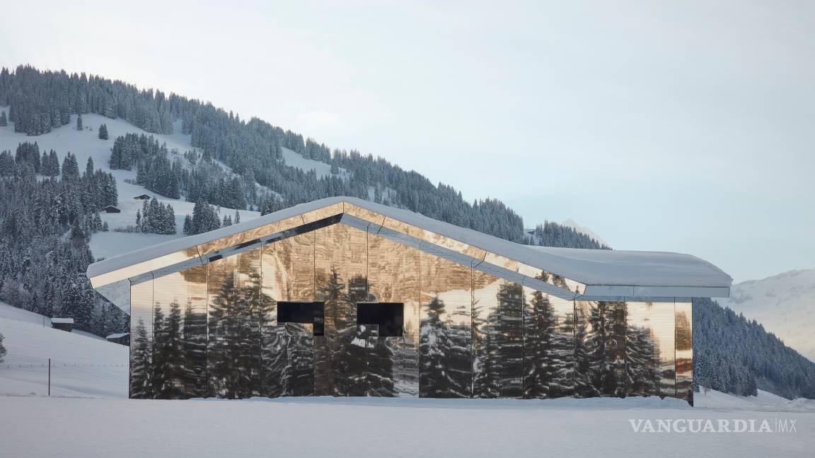 $!Mirage Gstaad, la sorprendente casa de los espejos que está en las montañas de Suiza