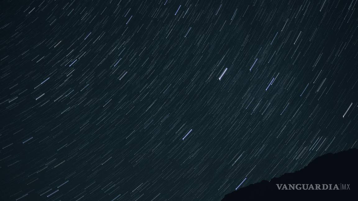$!Las Delta Acuáridas, visibles anualmente alrededor de estas fechas, son un fenómeno astronómico conocido como lluvia de meteoros.