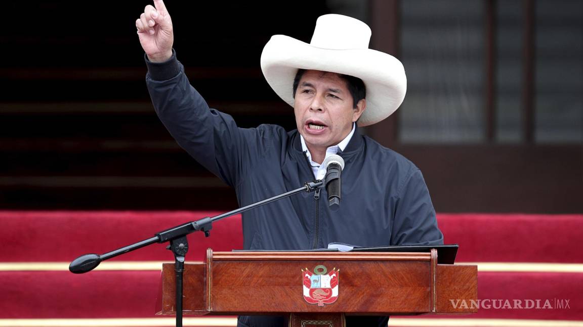 Cambia Perú de ministros por tercera vez