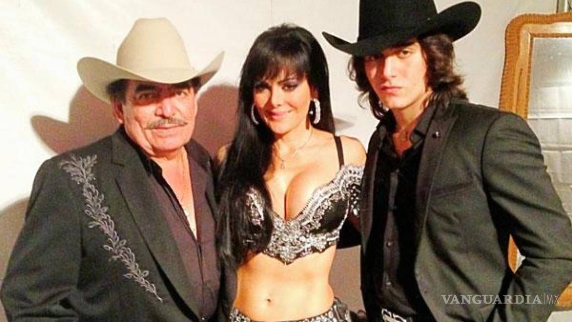 ‘No dejó dinero’... Maribel Guardia defiende a Joan Sebastian de vínculo con el narco (video)