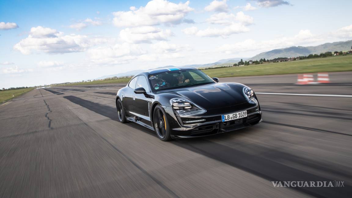 $!El esperado Porsche Taycan alcanza los 200 km/h en menos de 10 segundos