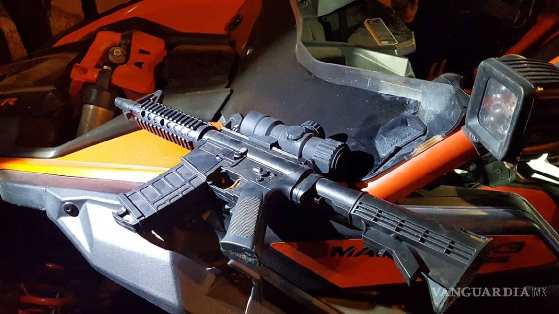 $!Se disfrazan de 'El Chapo' y son detenidos en Culiacán, Sinaloa