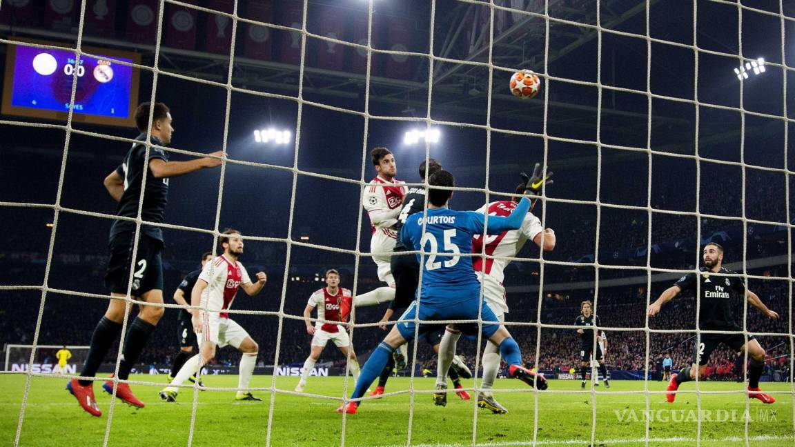 Casual, el VAR ayuda al Madrid anulando un gol legítimo del Ajax