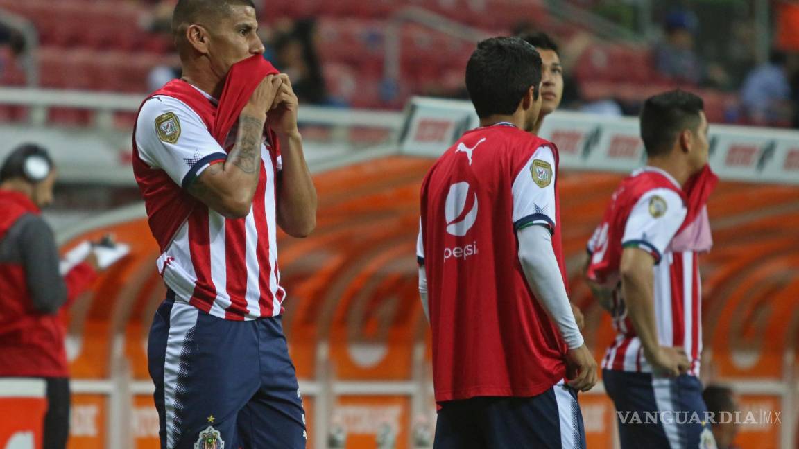 Chivas mantuvo inercia como el peor local de la Liga MX