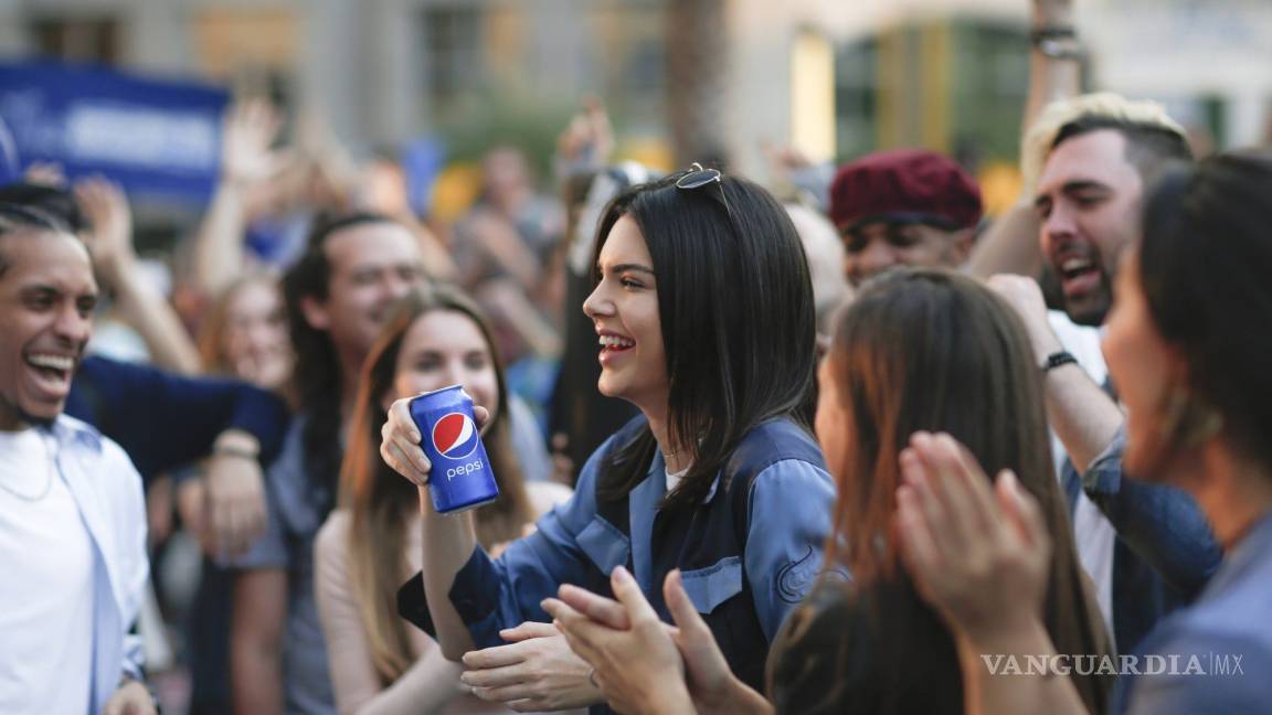La carrera de Kendall Jenner, en peligro por un anuncio de Pepsi