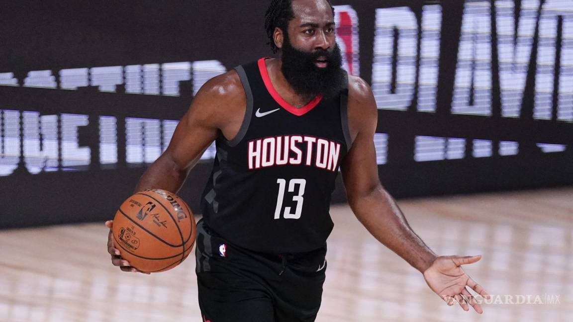 James Harden aún piensa en irse