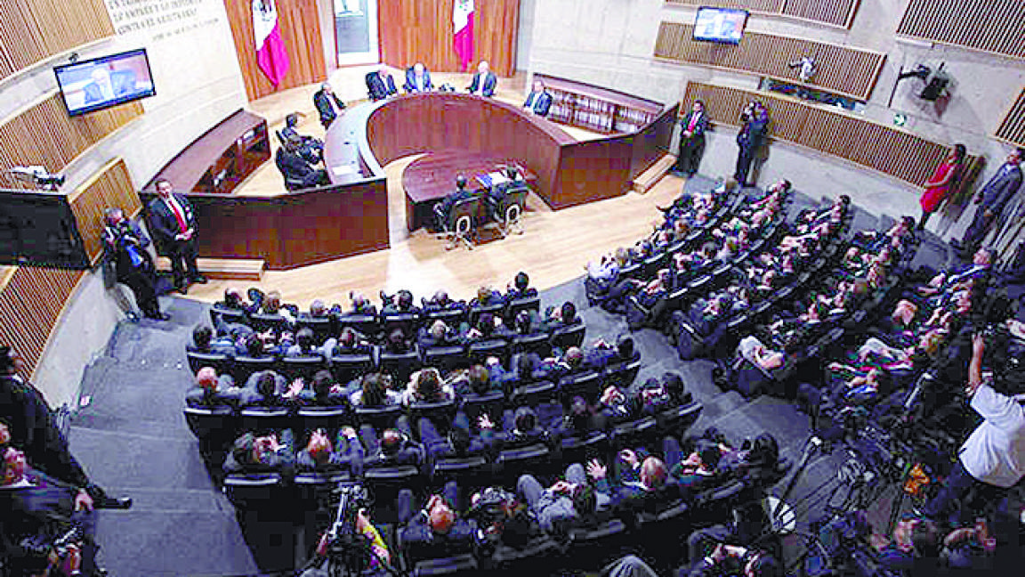 Corrige Tribunal 33.9% de decisiones al INE