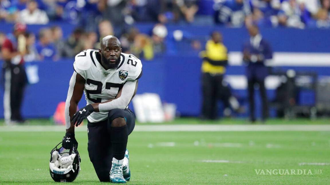 $!Jaguars de Jacksonville cortan a Leonard Fournette